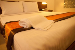 M Suites Hotel